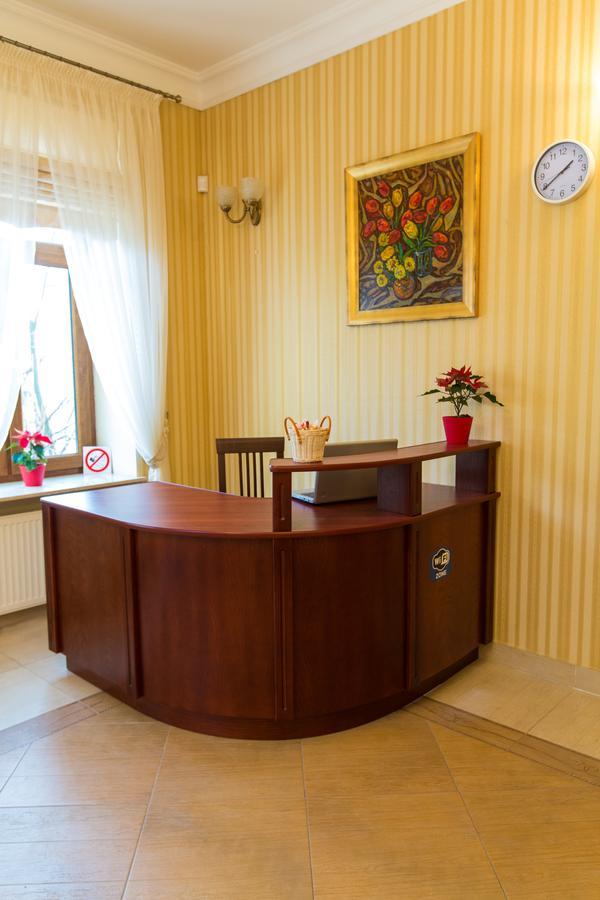 10 Rooms Lviv Eksteriør bilde